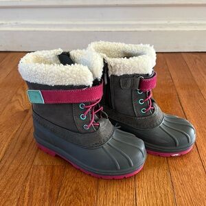 Cat & Jack winter snow boots. SIZE 11